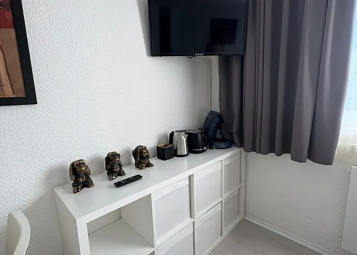 Le Clos De L'ancien - Free Parking